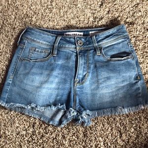 Bullhead High-rise short short